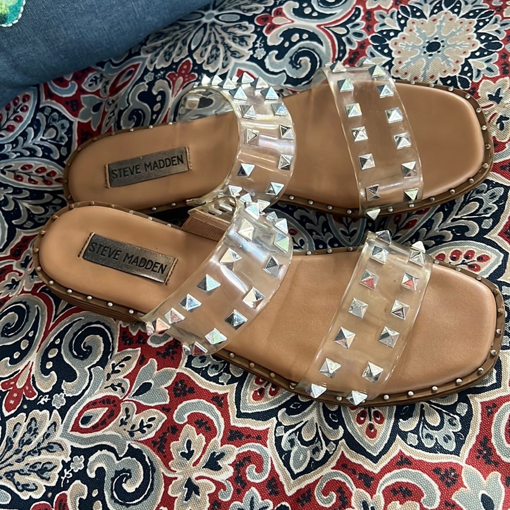 Steve madden sandals